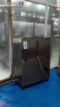 Linha completa de envase de �gua bebidas carbonatadas envasadora tribloco carbonatador rotuladora BOPP enfardadeira