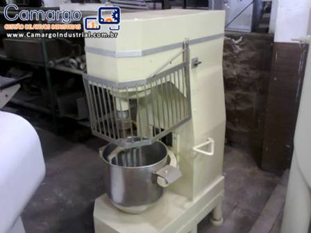 Masseira planetária industrial para 20 litros