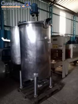 Tanque em a�o inox 900 L