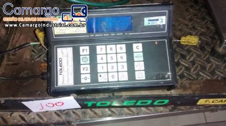 Balan�a de piso 500 kg Toledo