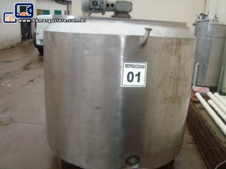 Tina de maturação para 1.700 litros em aço inox