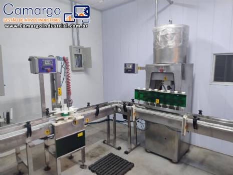 Linha de envase envasadora rosqueadora rinser para lquidos Aplimaq 800 a 1000 litros por hora