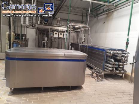 Sistema de esteriliza��o ass�ptico pasteurizador tubular com homogeneizador Tetra Pak Tetra Therm Aseptic Flex
