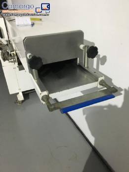 T�nel de resfriamento, cobrideira e temperadeira e tanque derretedor para chocolate Limaq