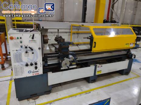 Torno mecnico para usinagem T500 Romi