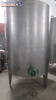 Tanque para 3.000 L em a�o inox Brasholanda